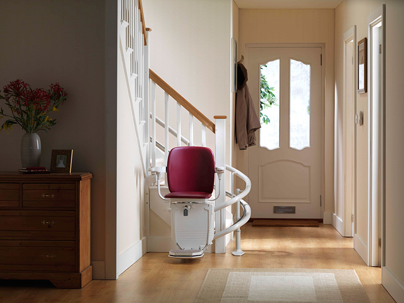 Stairlifts-Stannah-Siena-260-parked-faq