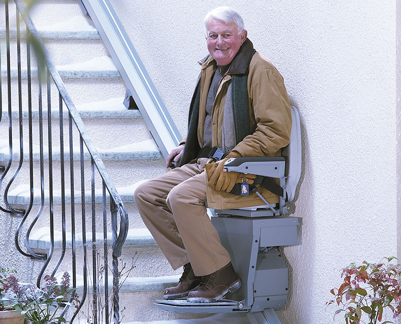 Stairlifts-Stannah-outdoor-about-us